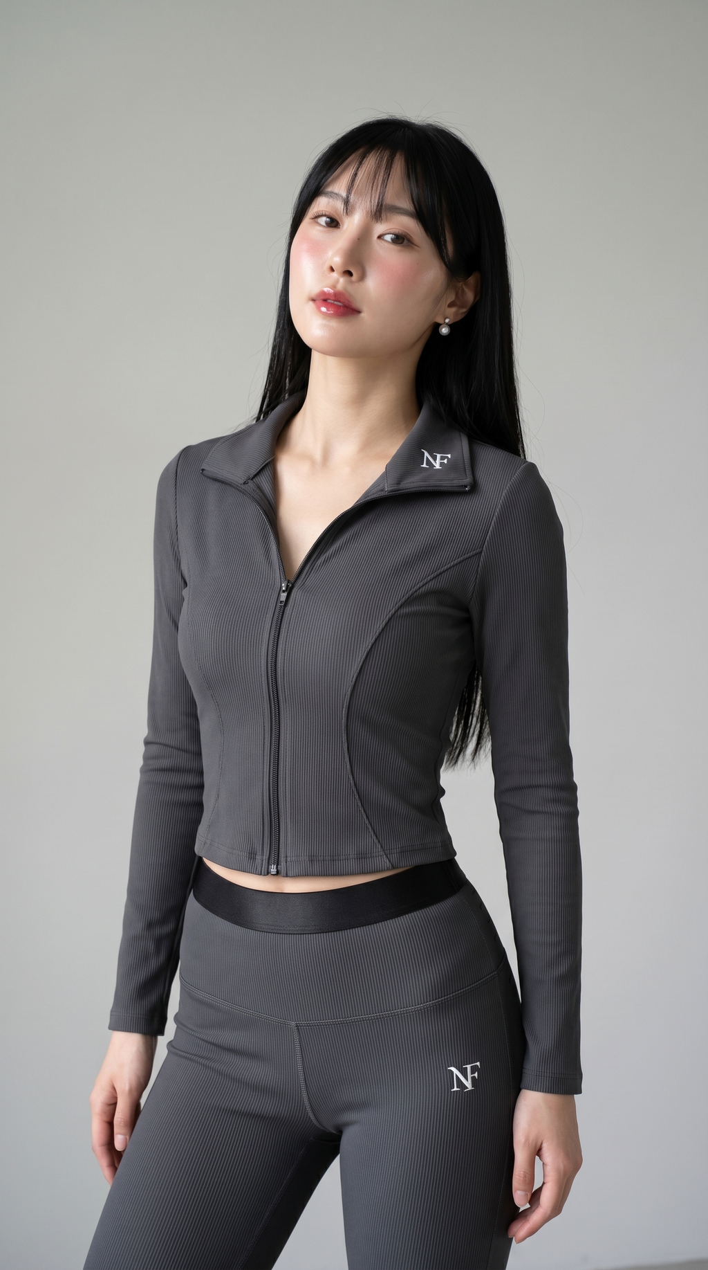 Aura Little Grey